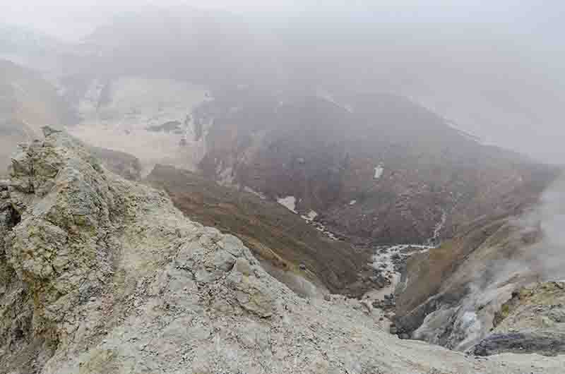68 - Rusia - Kamchatka - volcan Mutnovsky - interior